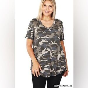 Zenana Camouflage Flowy Top – Size M | NWOT